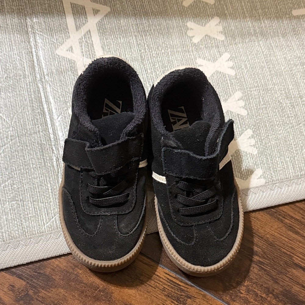 Zara Black Kids Sneakers with Tan Soles